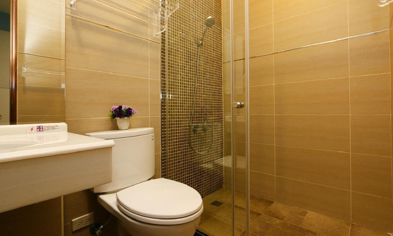 Lan Yue Homestay Toucheng Exteriör bild